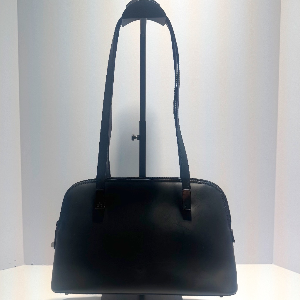 Gucci Leather Handbag W/Coa Euc